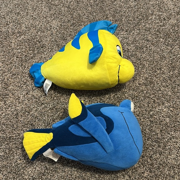 Disney's Flounder Little Mermaid & Dory Finding Nemo Plush (Price for Both) - Picture 4 of 6
